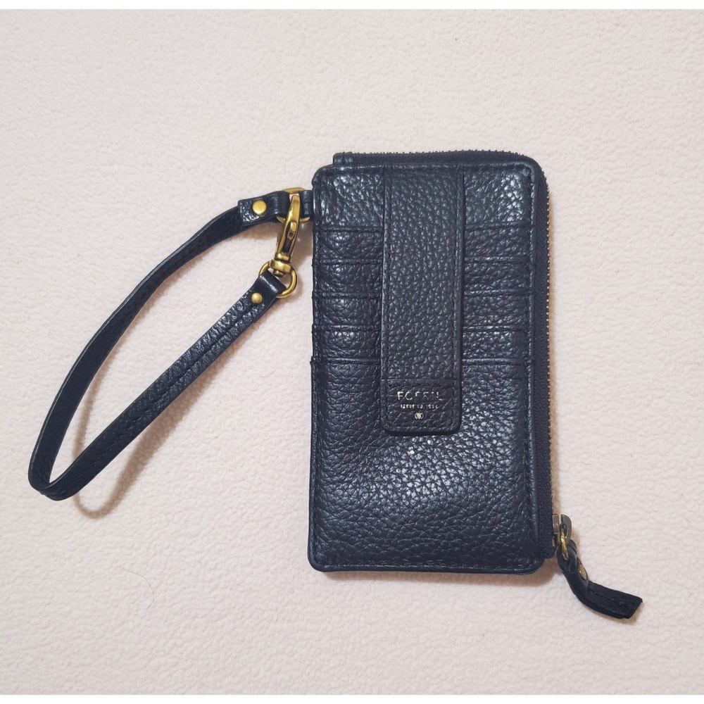 Fossil Wristlet